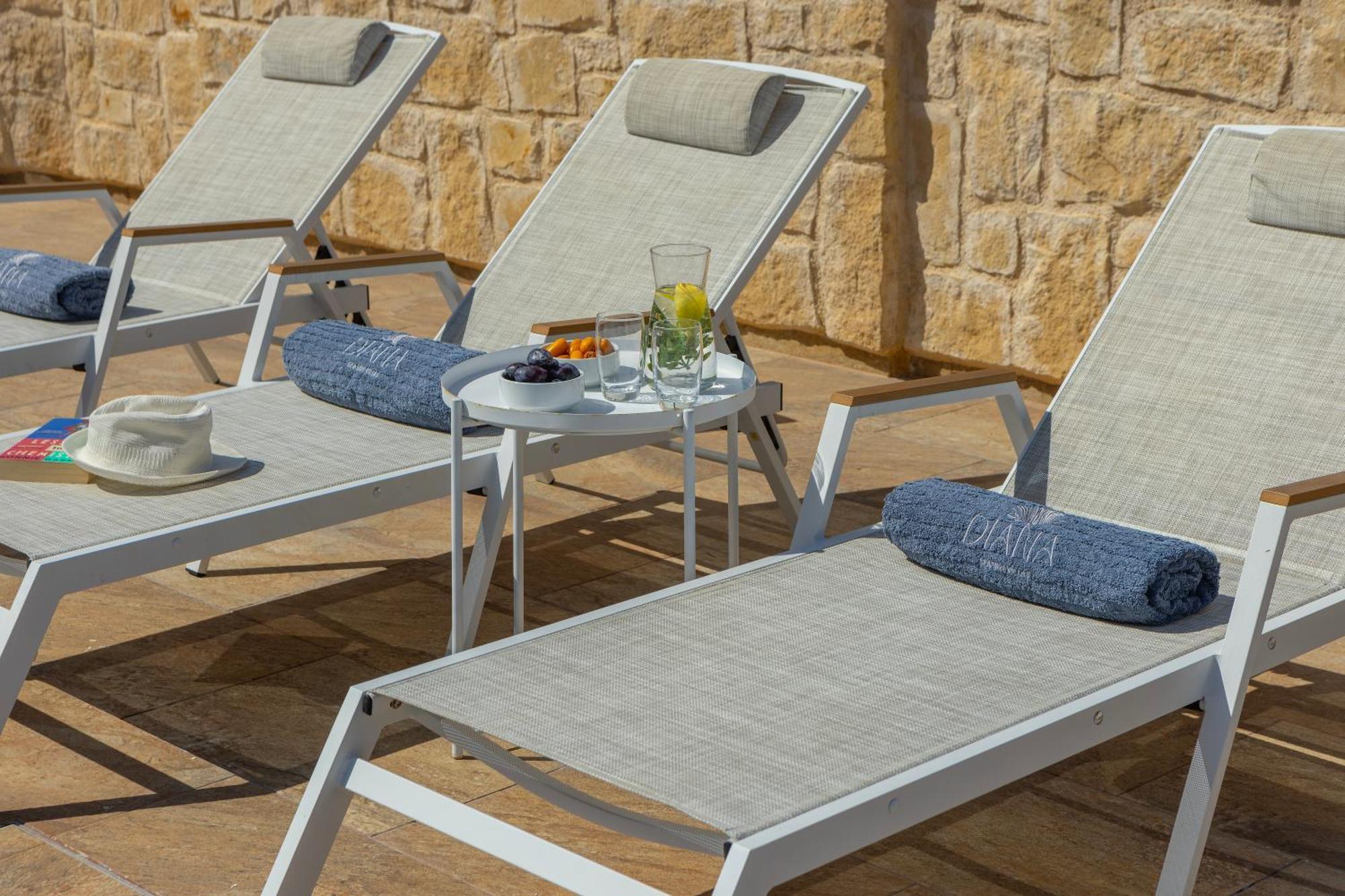 Diana Seaside Villas Pomos Bagian luar foto