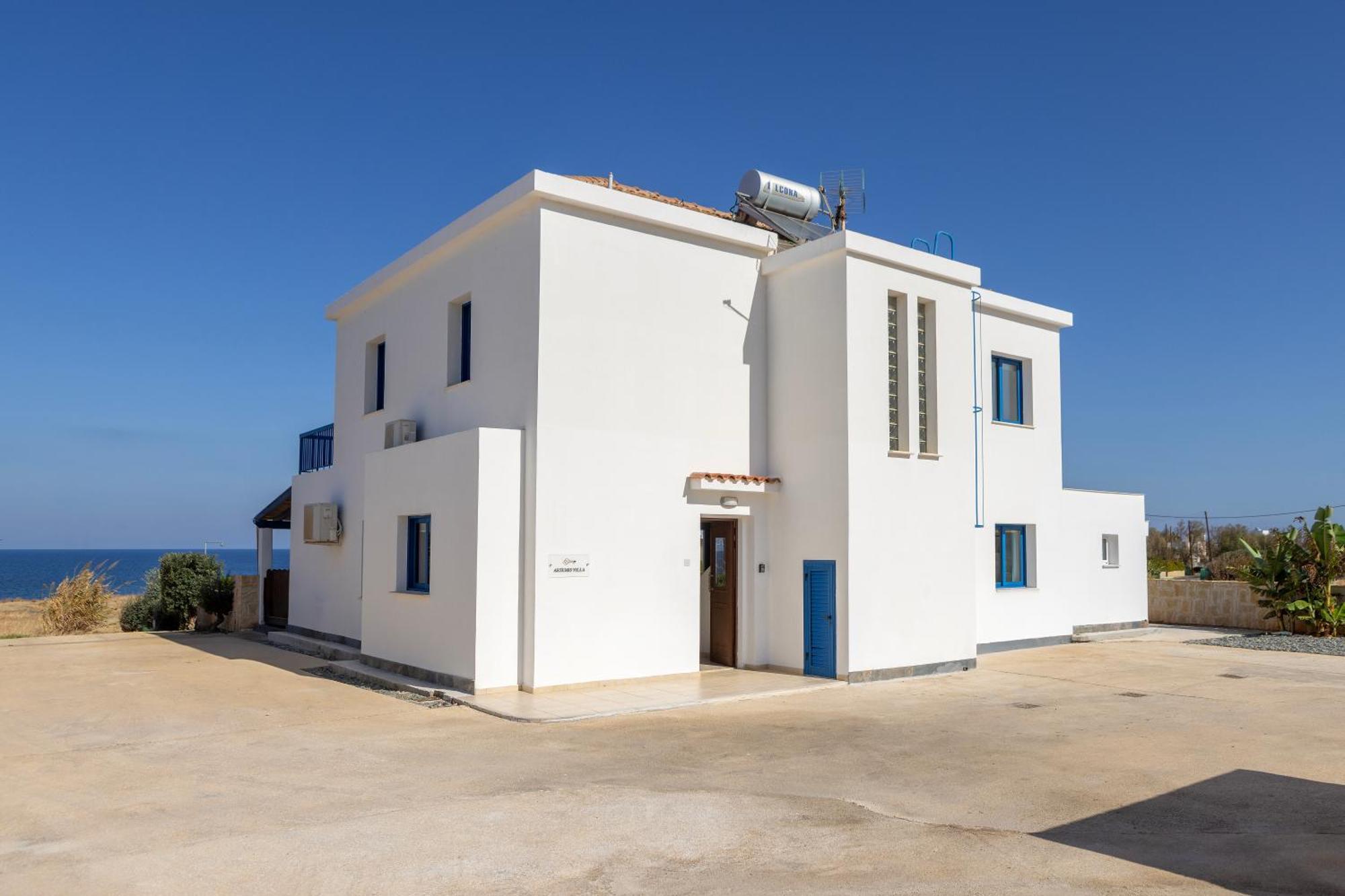 Diana Seaside Villas Pomos Bagian luar foto